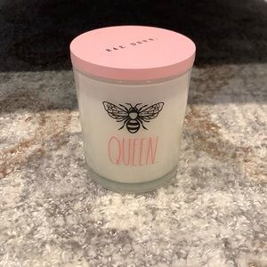 New Rae Dunn Queen Bee Candle
